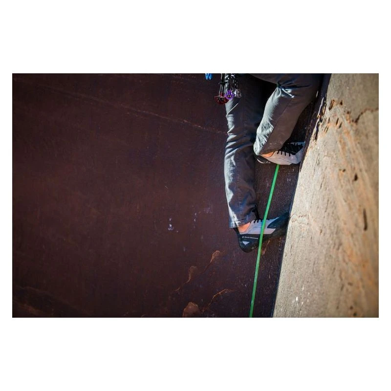 Aspect Climbing Shoes BLACK DIAMOND (Aluminum) 5 Aspect Climbing Shoes BLACK DIAMOND (Aluminum) – Image 3